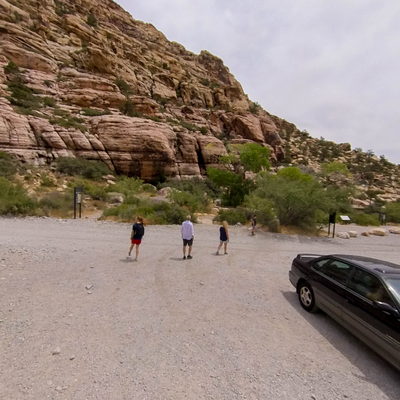 Petroglyph Wall Trail Entrance