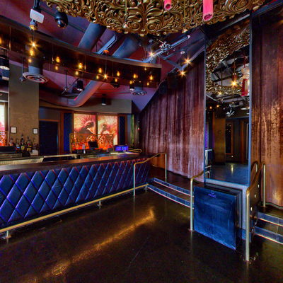 Bar & Lounge