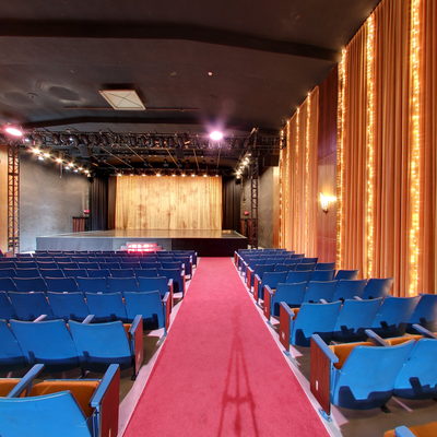 Center Aisle