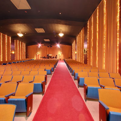 Stage/Left Corner