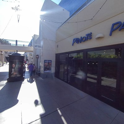 Shops & Restaurants