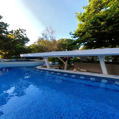 Pool Bar