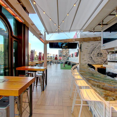 Outdoor Bar