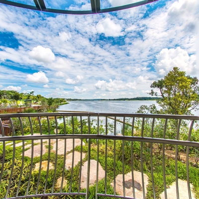 Gazebo (Right Side)