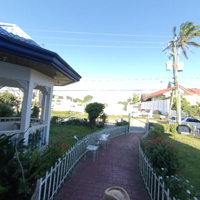 Porch / Entrance