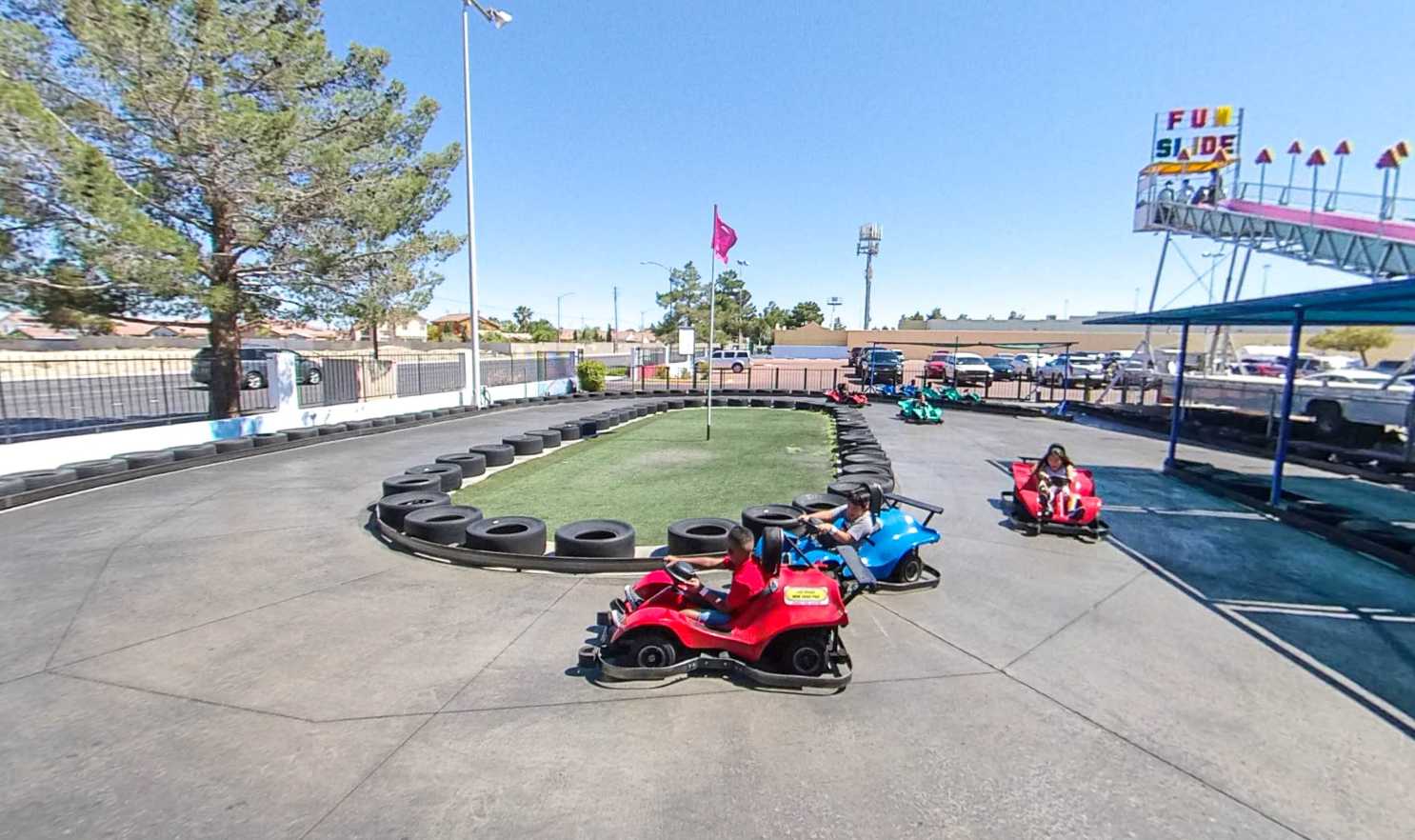 las-vegas-mini-gran-prix-family-fun-center-las-vegas