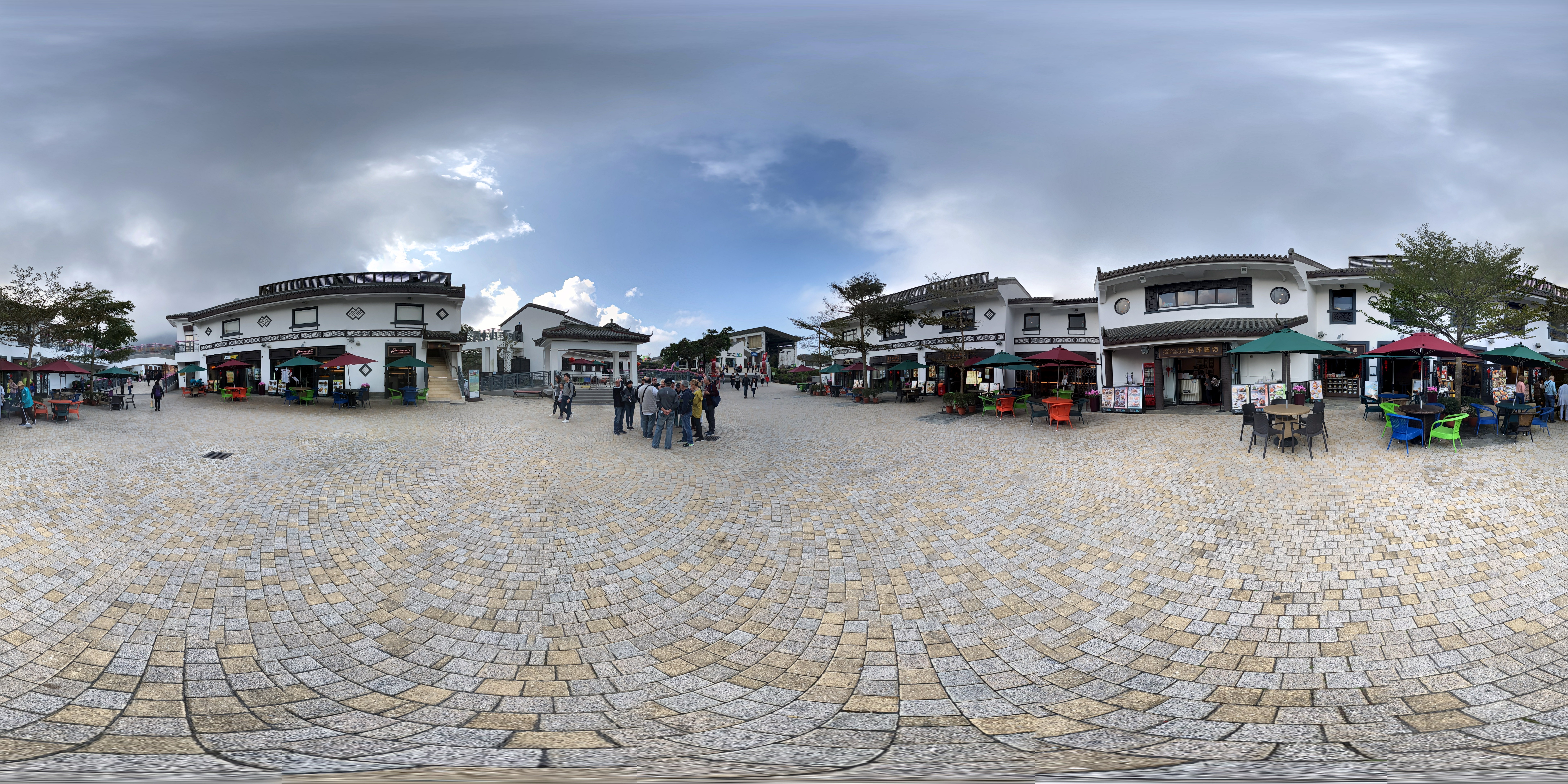 Restaurants & Gift Shops