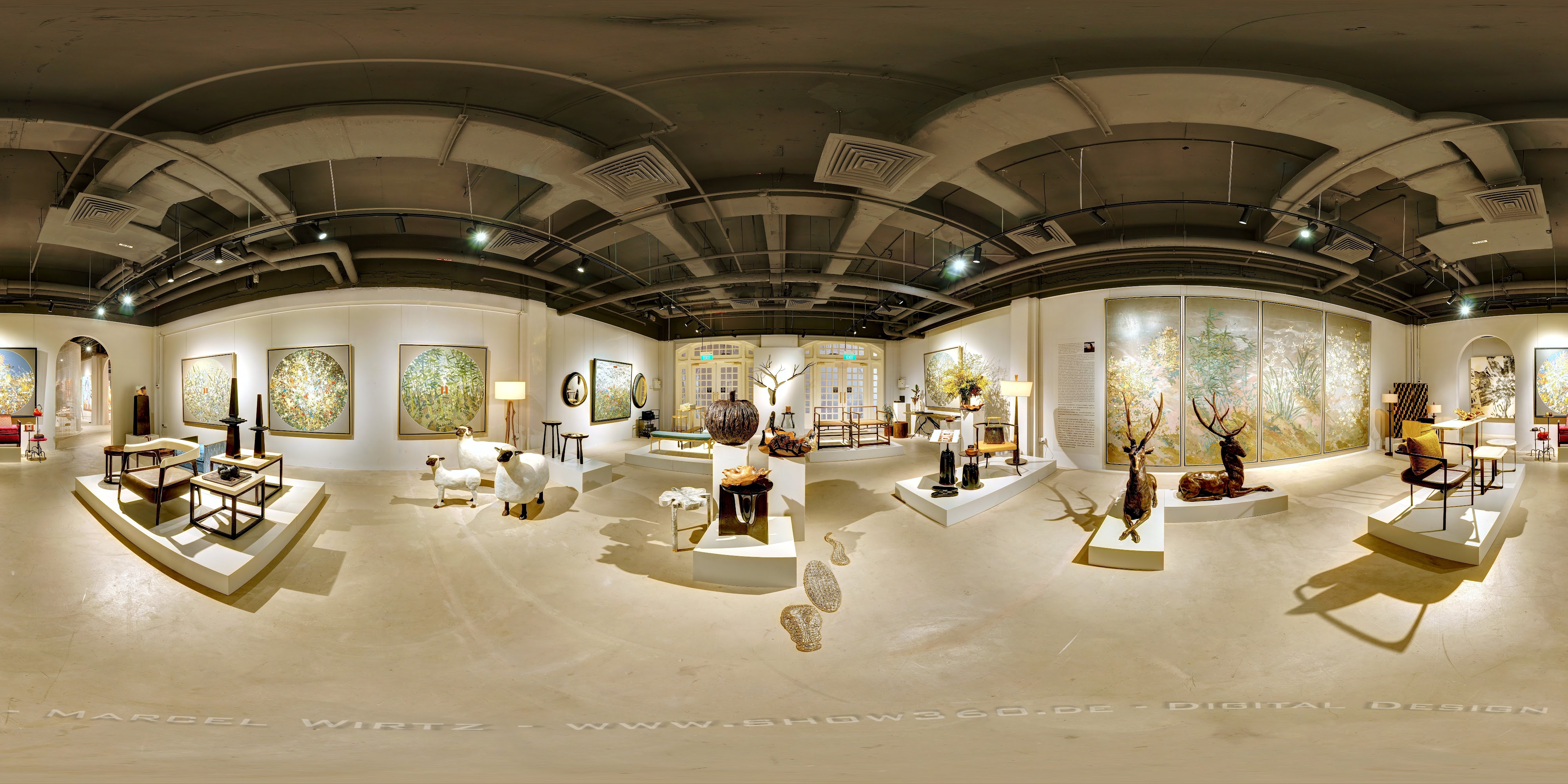 Contemporary Art and Sculpture Display