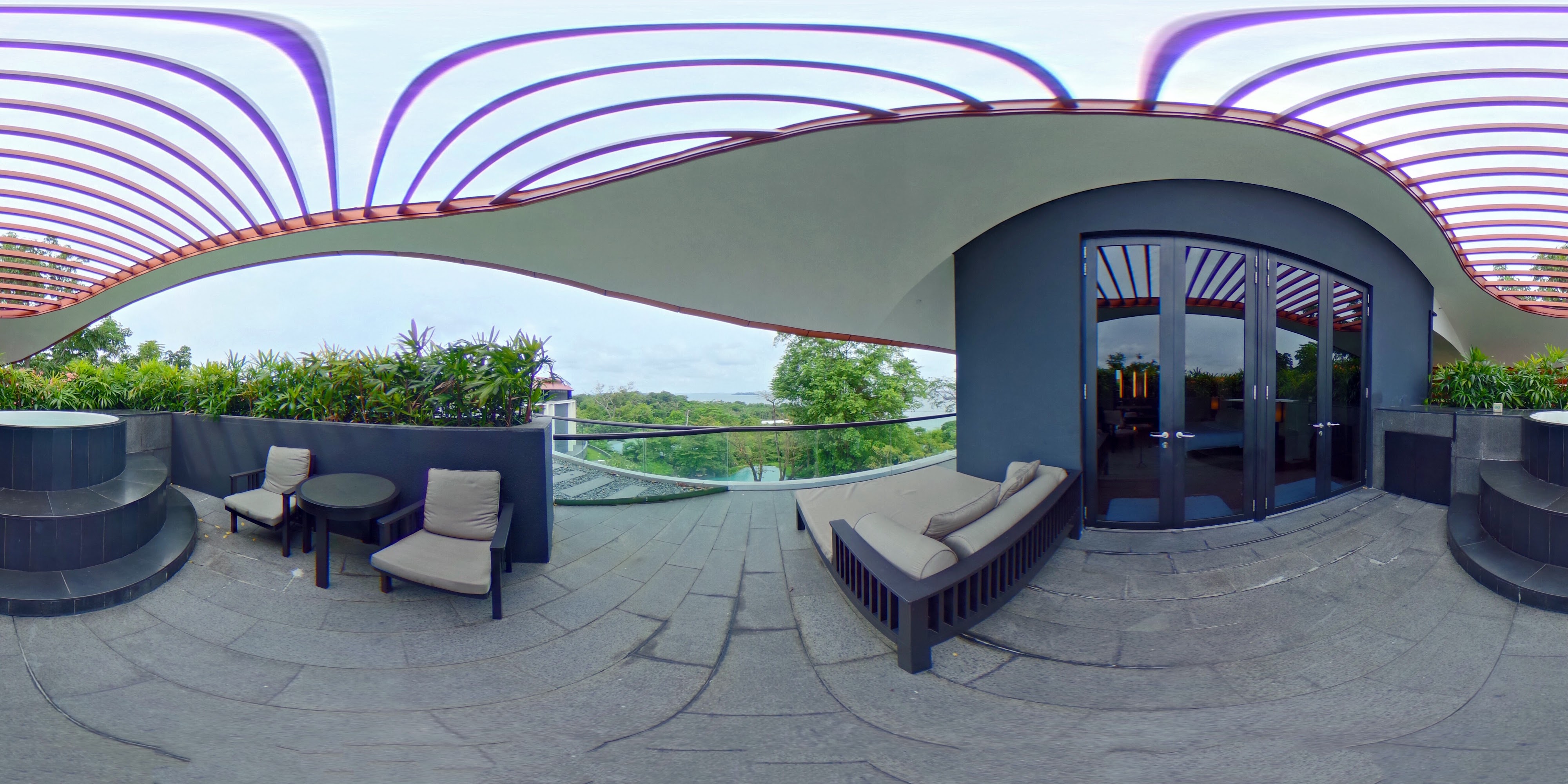 Luxurious Roofdeck With Natural Vibe.