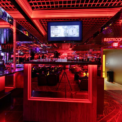 Bar & Restroom