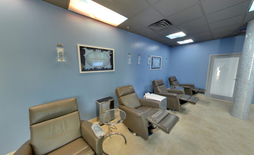 undefined IV Vitamin Therapy Clinic